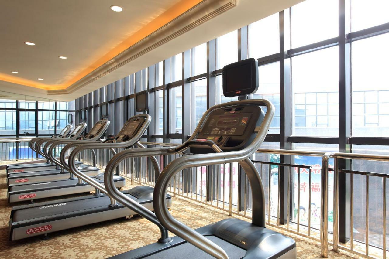 Howard Johnson Kaina Plaza Changzhou 常州 外观 照片